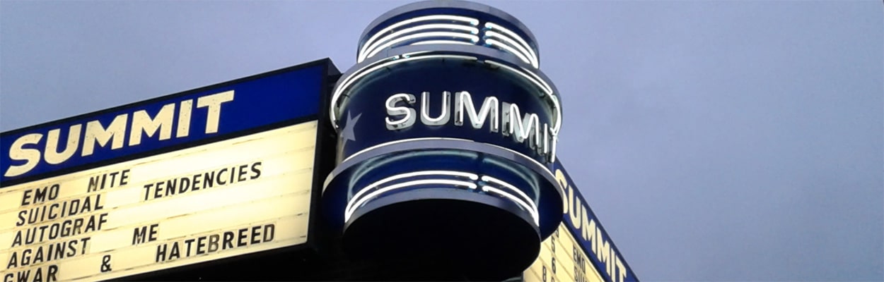 The Vital Role of Regular Outdoor Sign Maintenance